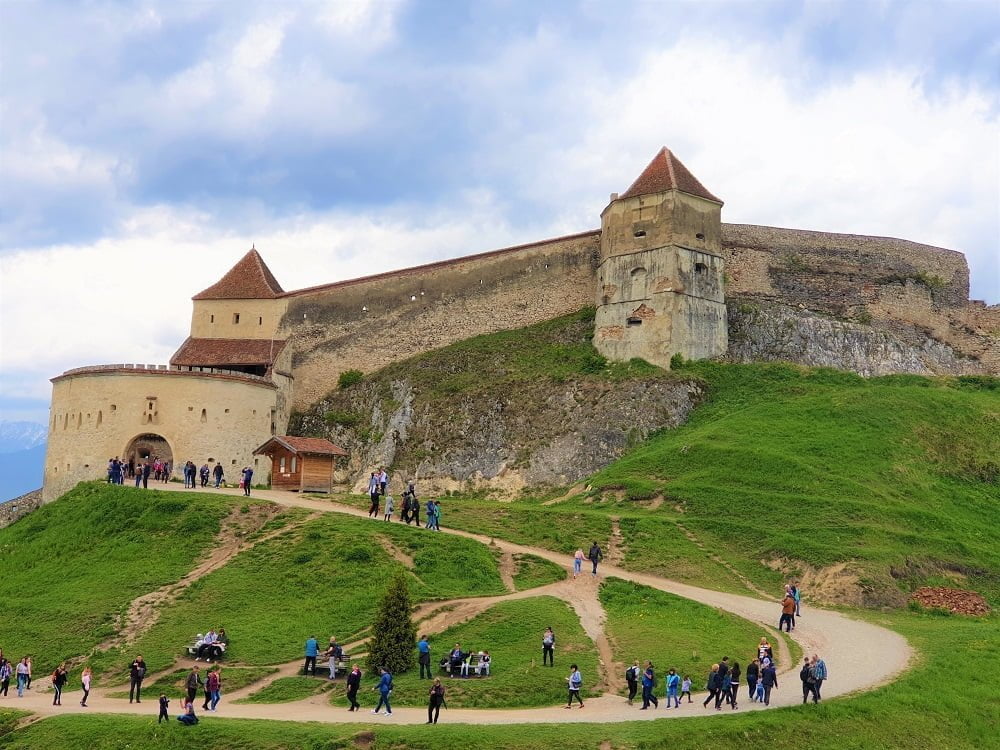 Cetatea Râșnov - Obiective turistice din județul Brașov